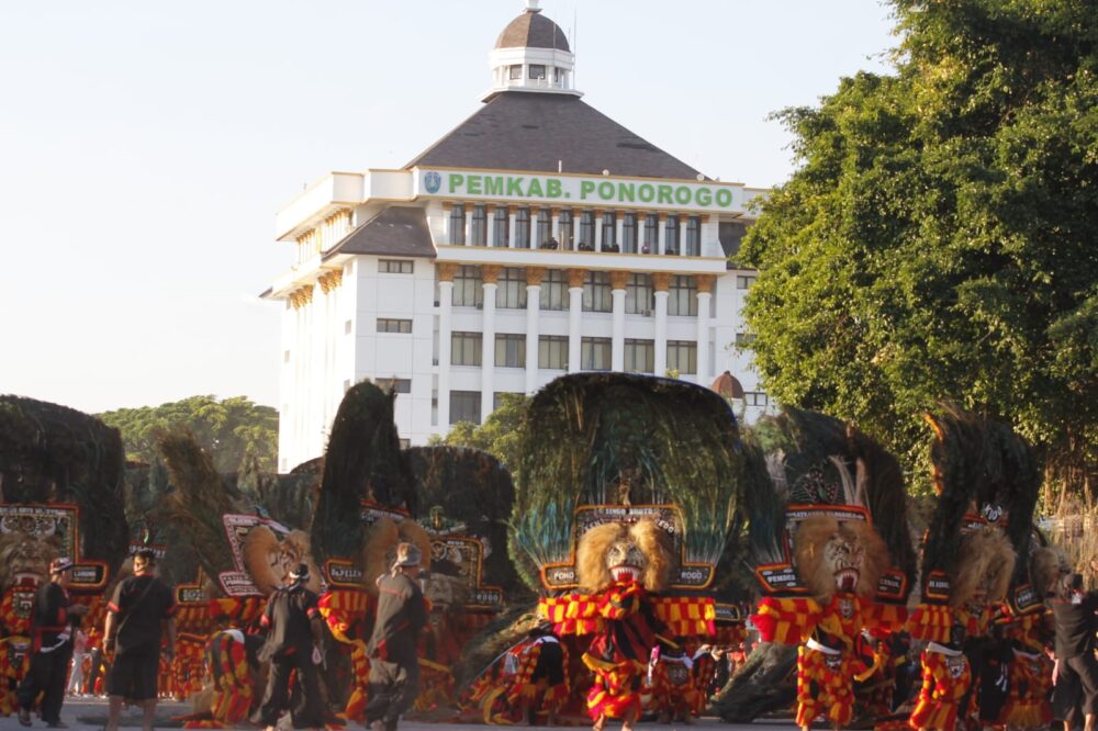 kesenian reog ponorogo